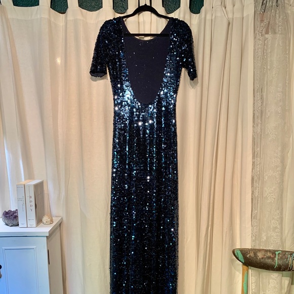 BCBG size 6 floor length blue sequin formal dress - Picture 7 of 8